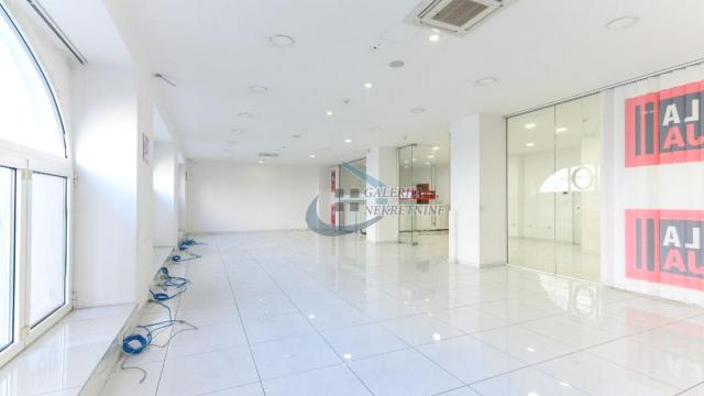 Poslovni prostor, Trosoban, Izdavanje, 190m2, Terazije, Stari grad, Terazije