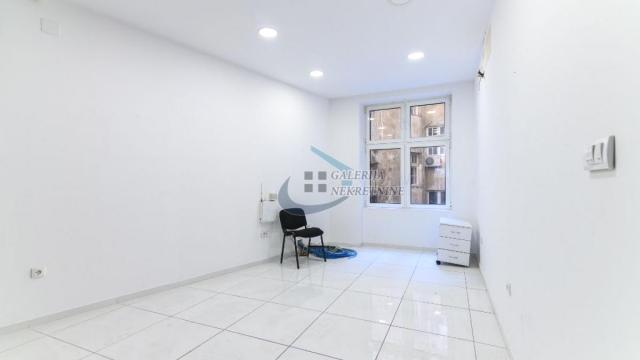 Poslovni prostor, Trosoban, Izdavanje, 190m2, Terazije, Stari grad, Terazije