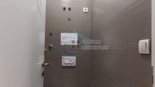 Poslovni prostor, Trosoban, Izdavanje, 190m2, Terazije, Stari grad, Terazije