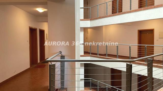 Stan, Jednoiposoban, Izdavanje, 40m2, Bulevar Oslobodjenja, Novi Sad, Novi Sad