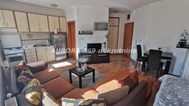 Stan, Jednoiposoban, Izdavanje, 40m2, Bulevar Oslobodjenja, Novi Sad, Novi Sad