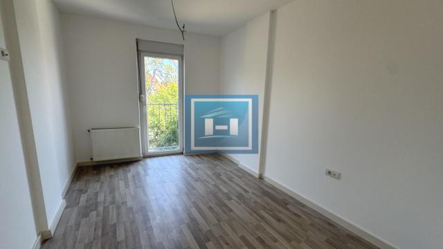 Stan, četvorosoban, Prodaja, 97m2, Centar, Gradska lokacija, Paraćin