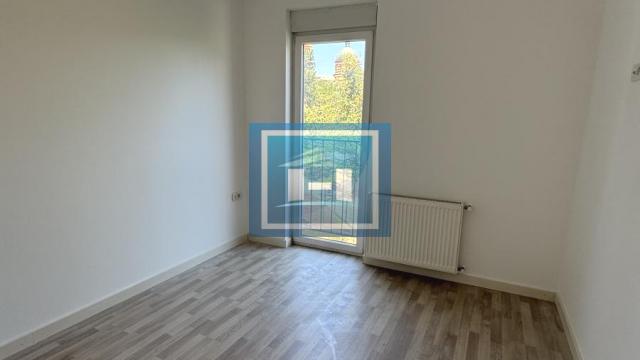Stan, četvorosoban, Prodaja, 97m2, Centar, Gradska lokacija, Paraćin