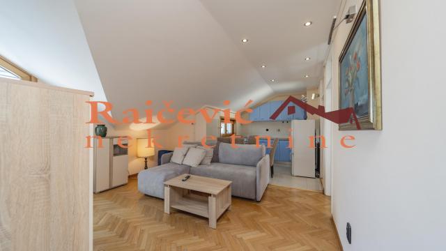 Stan, Troiposoban, Izdavanje, 83m2, Stari grad, Strahinjica bana