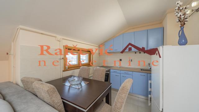 Stan, Troiposoban, Izdavanje, 83m2, Stari grad, Strahinjica bana
