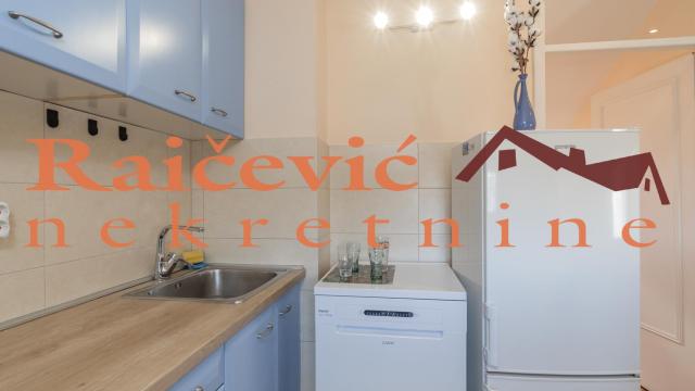 Stan, Troiposoban, Izdavanje, 83m2, Stari grad, Strahinjica bana