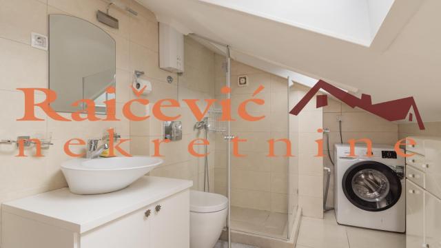 Stan, Troiposoban, Izdavanje, 83m2, Stari grad, Strahinjica bana