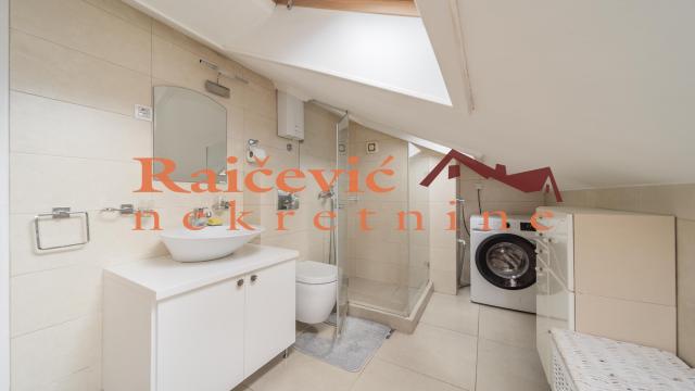 Stan, Troiposoban, Izdavanje, 83m2, Stari grad, Strahinjica bana