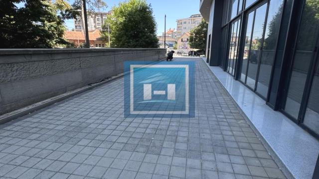 Poslovni prostor, Izdavanje, 240m2, Centar, Gradska lokacija, Paraćin