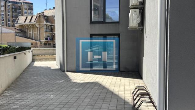 Poslovni prostor, Izdavanje, 255m2, Centar, Gradska lokacija, Paraćin