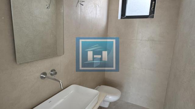 Poslovni prostor, Izdavanje, 255m2, Centar, Gradska lokacija, Paraćin