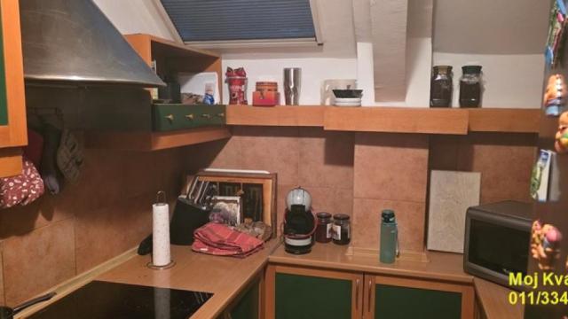 Stan, Trosoban, Prodaja, 74m2, Blok 70 (kineski tržni centar), Novi Beograd, Jurija Gagarina