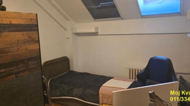 Stan, Trosoban, Prodaja, 74m2, Blok 70 (kineski tržni centar), Novi Beograd, Jurija Gagarina