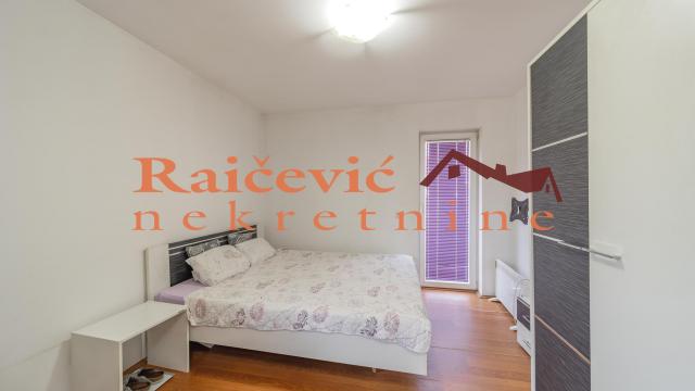 Kuća, Prodaja, 260m2, Resnik, Rakovica, Aleksandra Vojinovica