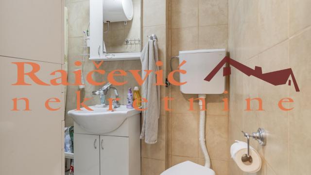 Stan, Trosoban, Prodaja, 69m2, Braće Jerković, Voždovac, Mestroviceva