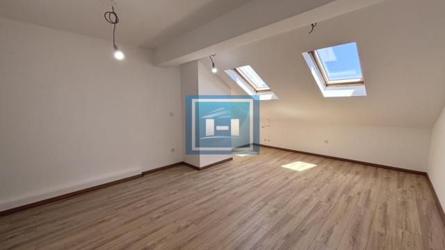 Stan, Dvoiposoban, Prodaja, 83m2, Centar, Gradska lokacija, Jagodina