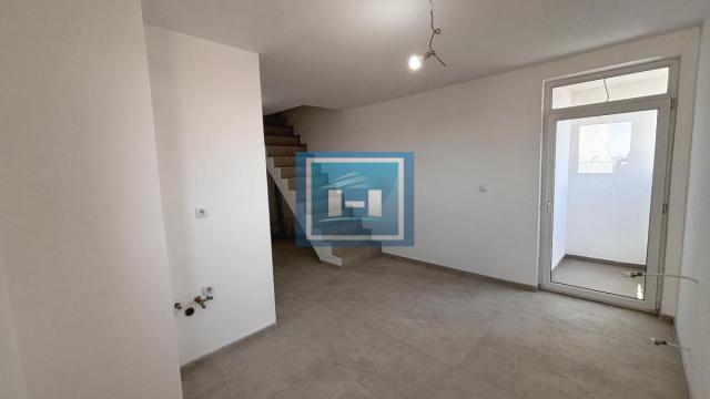 Stan, Dvoiposoban, Prodaja, 83m2, Centar, Gradska lokacija, Jagodina