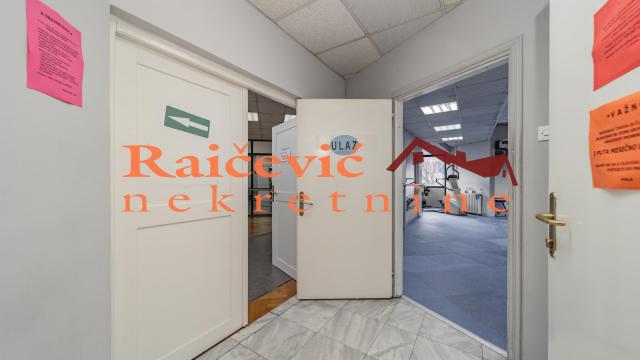Poslovni prostor, Izdavanje, 273m2, Banovo brdo, Čukarica, Pozeska