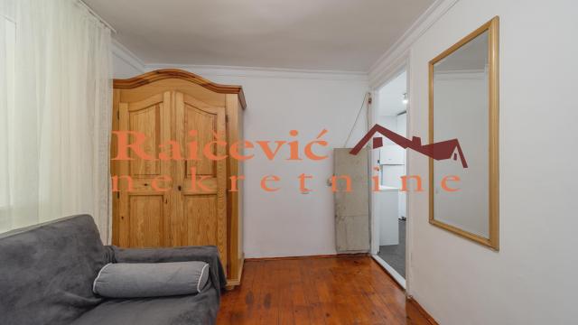 Stan, Jednoiposoban, Prodaja, 40m2, Kalenić pijaca, Vračar, Molerova