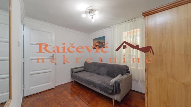 Stan, Jednoiposoban, Prodaja, 40m2, Kalenić pijaca, Vračar, Molerova