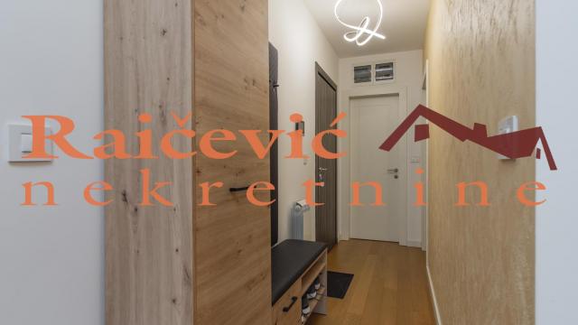 Stan, Jednoiposoban, Prodaja, 40m2, Centar, Stari grad, Vojvode Dobrnjca