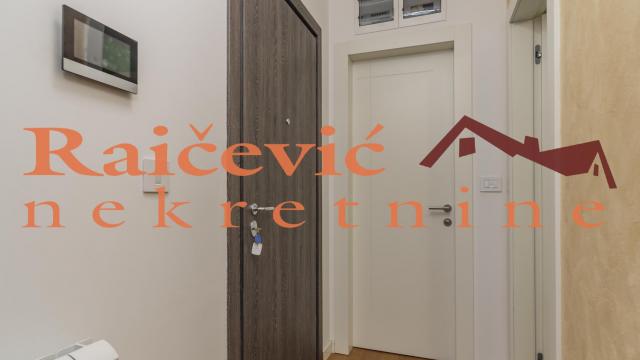 Stan, Jednoiposoban, Prodaja, 40m2, Centar, Stari grad, Vojvode Dobrnjca