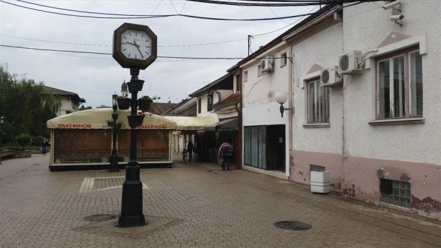 Poslovni prostor, Jednosoban, Izdavanje, 81m2, Grocka, Bulevar Oslobodjenja
