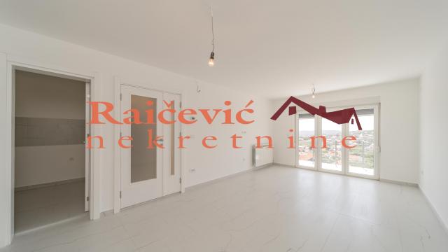 Stan, Trosoban, Prodaja, 80m2, Kaludjerica, Grocka, Kaludjerica