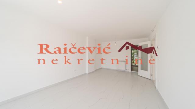 Stan, Trosoban, Prodaja, 80m2, Kaludjerica, Grocka, Kaludjerica