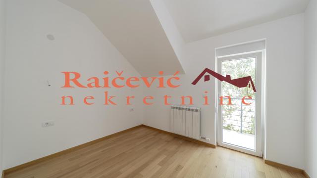 Stan, Trosoban, Prodaja, 80m2, Kaludjerica, Grocka, Kaludjerica
