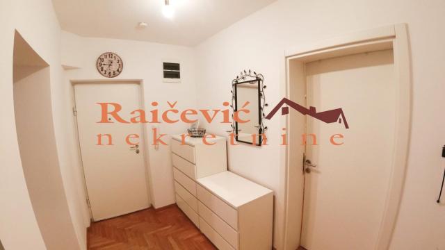 Stan, Dvosoban, Prodaja, 62m2, Hram svetog Save, Vračar, Branicevska