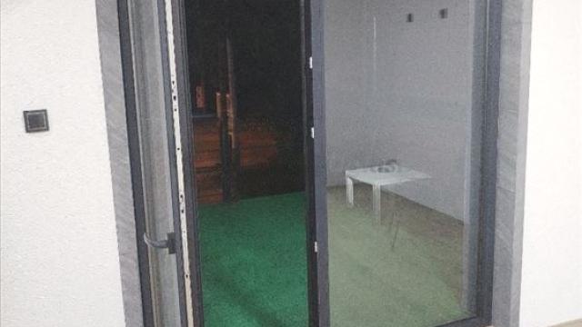 Poslovni prostor, Jednosoban, Izdavanje, 55m2, Sremčica, Čukarica, Beogradska