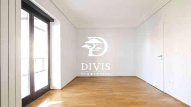 Kuća, četvorosoban, Izdavanje, 550m2, Milovana Marinkovića
