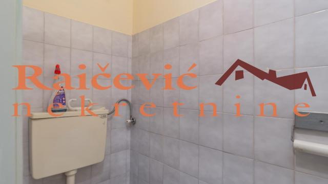 Poslovni prostor, Dvosoban, Izdavanje, 84m2, Dorćol, Stari grad, Skender Begova