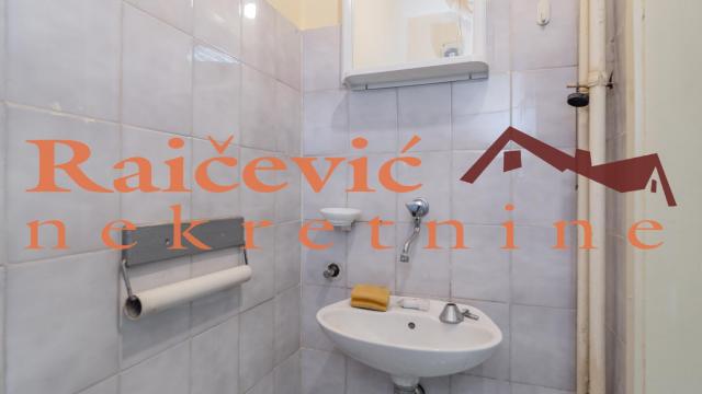 Poslovni prostor, Dvosoban, Izdavanje, 84m2, Dorćol, Stari grad, Skender Begova