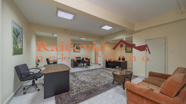 Poslovni prostor, Dvosoban, Izdavanje, 84m2, Dorćol, Stari grad, Skender Begova
