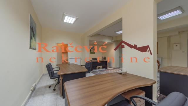 Poslovni prostor, Dvosoban, Izdavanje, 84m2, Dorćol, Stari grad, Skender Begova