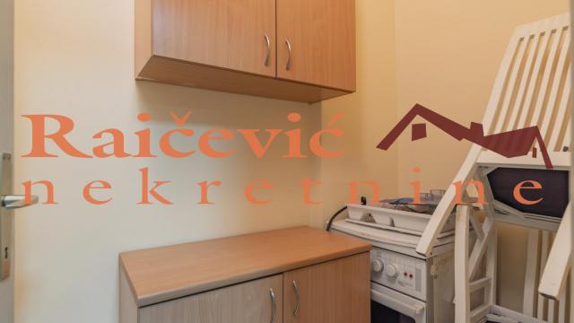 Poslovni prostor, Dvosoban, Izdavanje, 84m2, Dorćol, Stari grad, Skender Begova