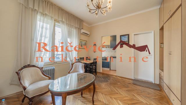 Stan, Jednosoban, Prodaja, 25m2, Crveni krst, Vračar, Milesevska
