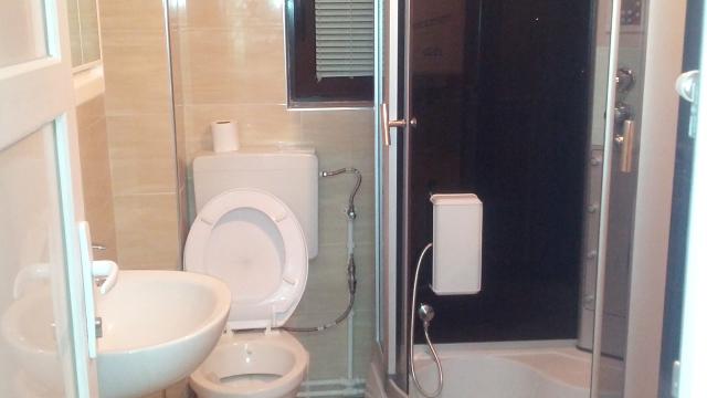 Stan, Dvosoban, Izdavanje, 80m2, Gradska lokacija, Višegradska