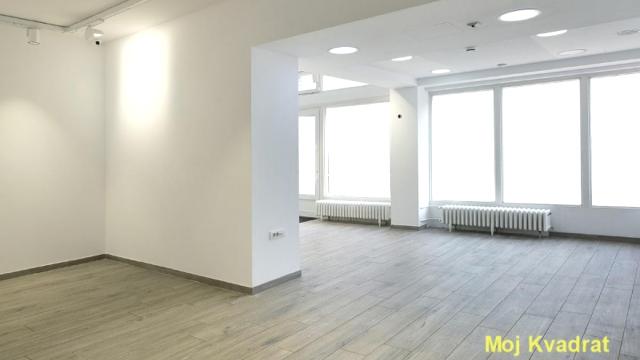 Poslovni prostor, Izdavanje, 75m2, Blok 44 (TC Piramida), Novi Beograd, Jurija Gagarina