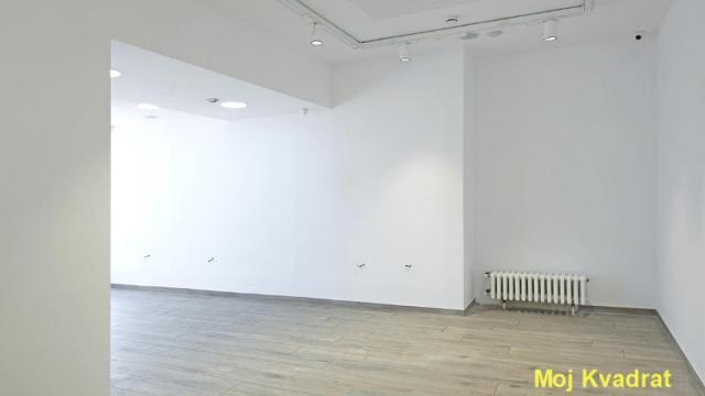 Poslovni prostor, Izdavanje, 75m2, Blok 44 (TC Piramida), Novi Beograd, Jurija Gagarina
