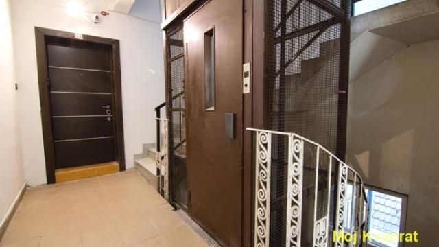 Stan, četvorosoban, Prodaja, 142m2, Trg Republike, Stari grad, Bulevar despota Stefana