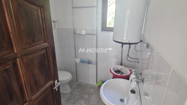 Kuća, Dvosoban, Prodaja, 80m2, Bezdan, Okolno mesto, Sombor