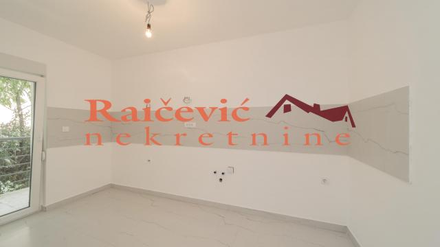Stan, Trosoban, Prodaja, 81m2, Kaludjerica, Grocka, Kaludjerica