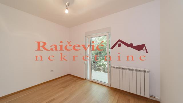 Stan, Trosoban, Prodaja, 81m2, Kaludjerica, Grocka, Kaludjerica