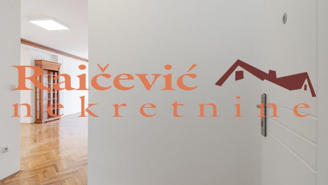 Stan, četvorosoban, Prodaja, 117m2, Dedinje, Savski venac, Miloja Djaka