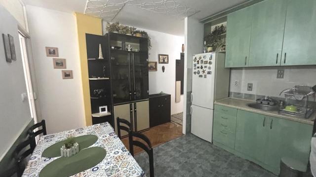 Stan, Jednosoban, Izdavanje, 32m2, Fontana, Novi Beograd, Pariske komune