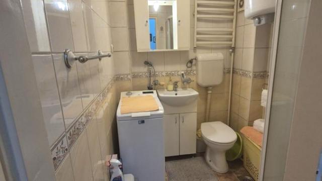 Stan, Jednosoban, Izdavanje, 32m2, Fontana, Novi Beograd, Pariske komune
