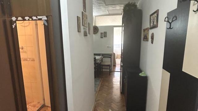 Stan, Jednosoban, Izdavanje, 32m2, Fontana, Novi Beograd, Pariske komune